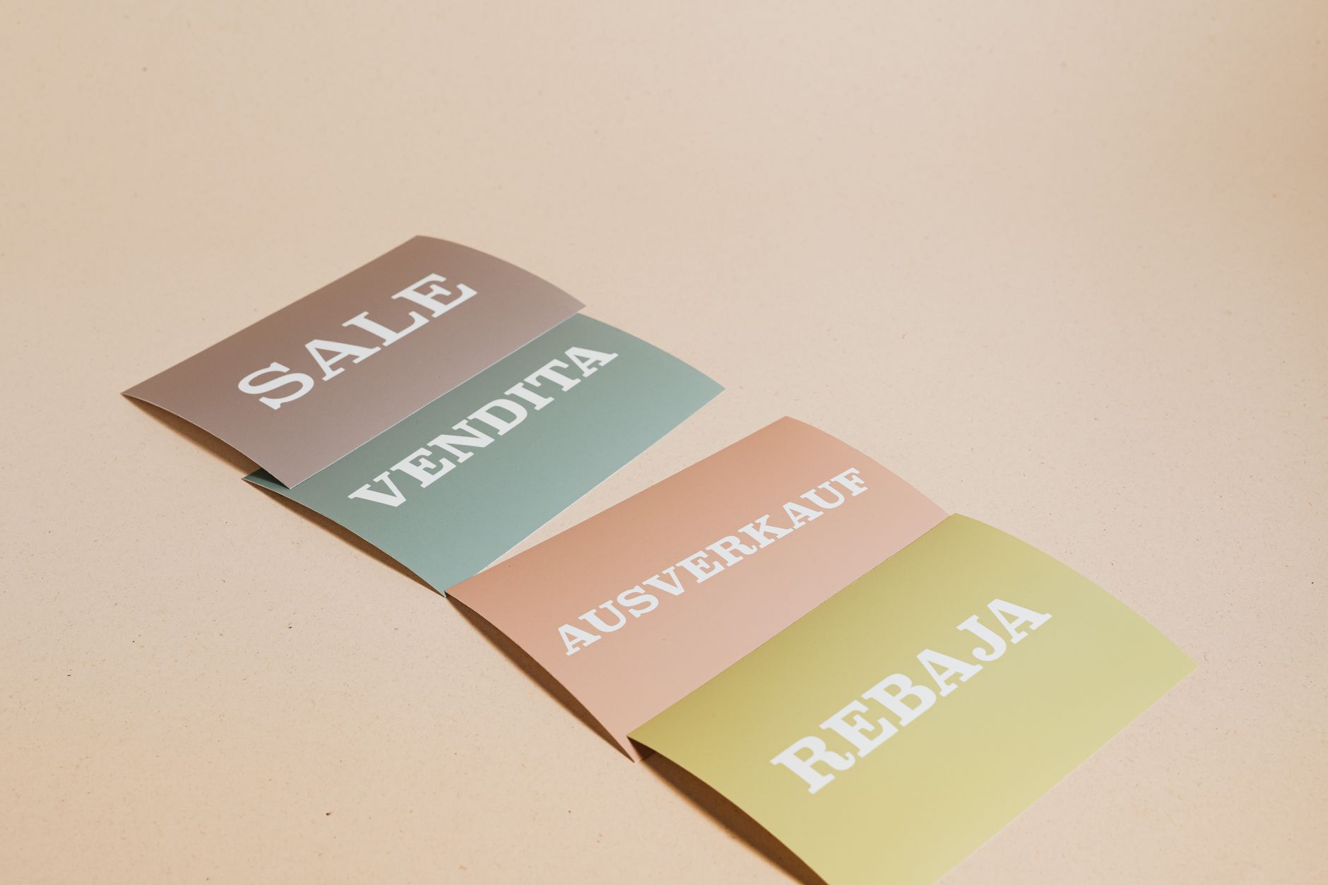 Retail sale & discount flyers